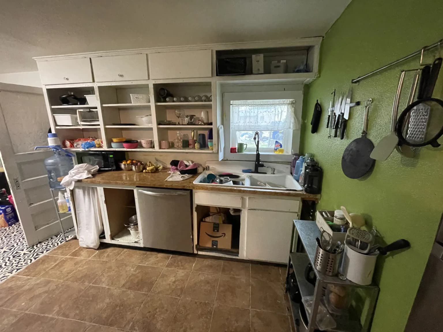 Kitchen condition reviewed during a Spokane cash offer walkthrough